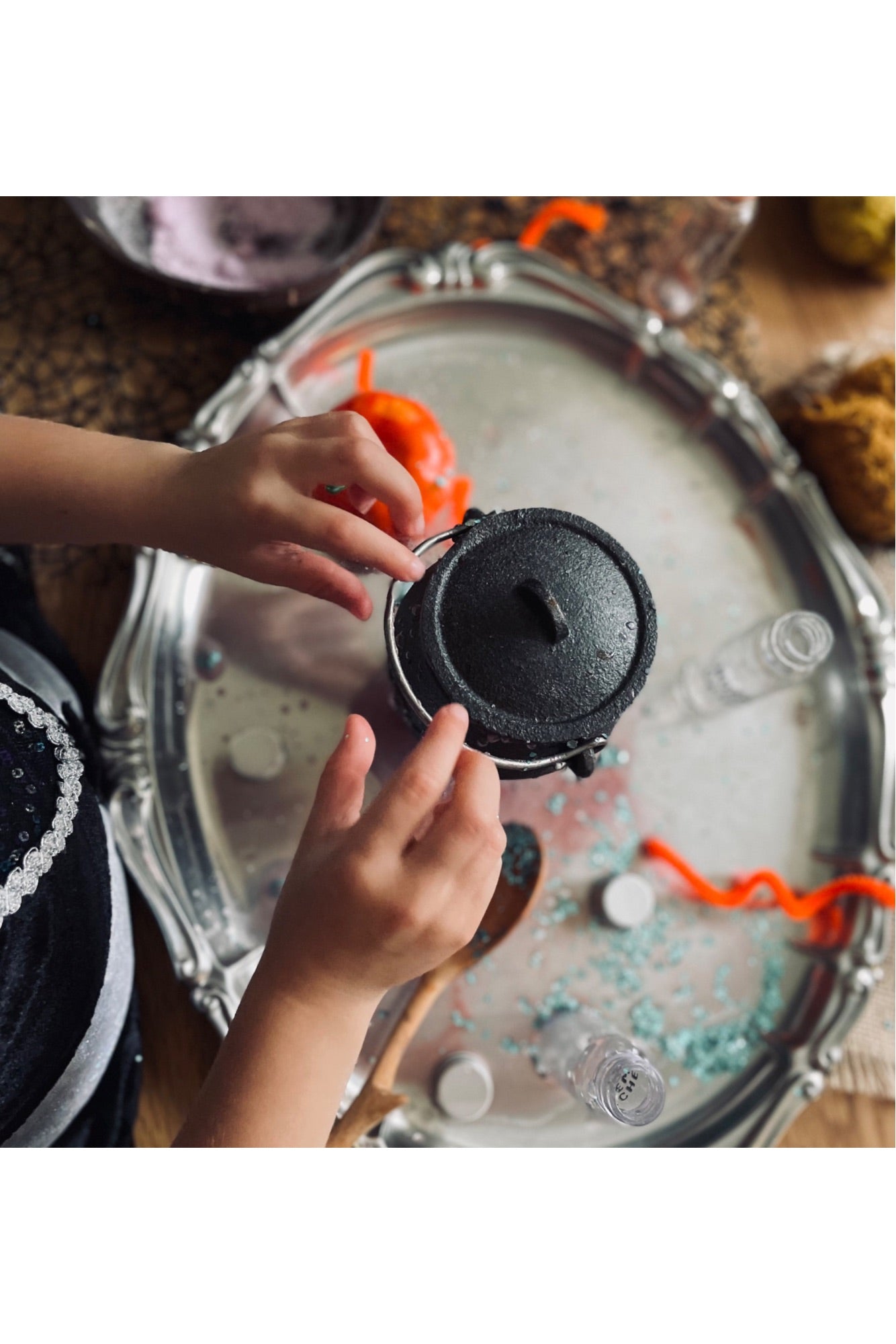 Cast Iron Cauldron Mixtures Pot