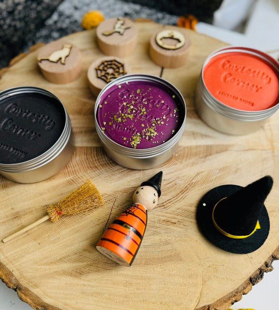 Winnie the Witch Play Set