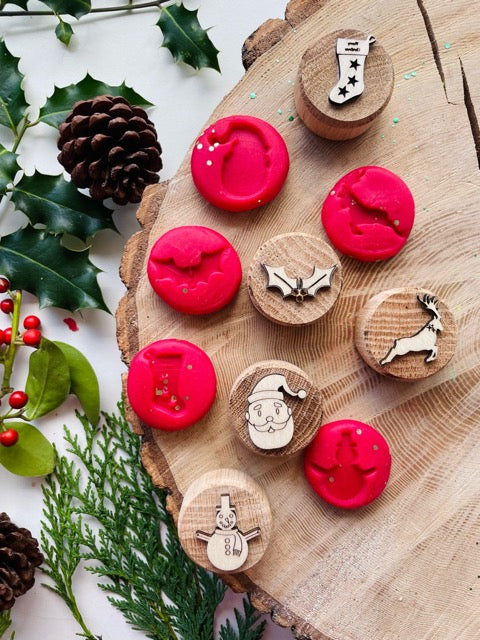 Christmas Friends Oak Stamps Wholesale